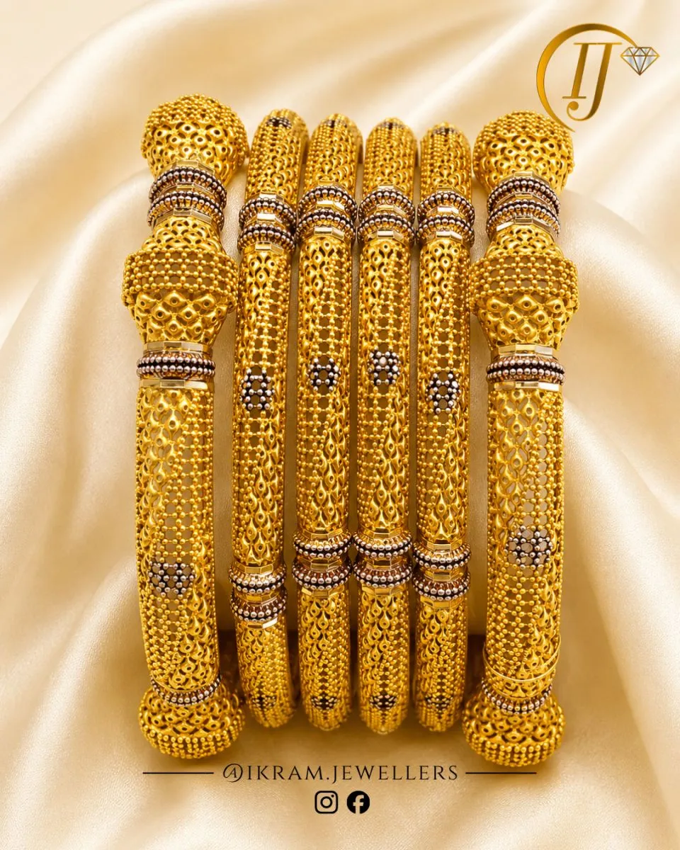 Bangles 053