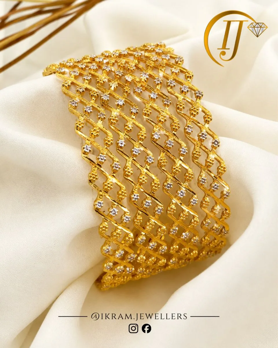Bangles 055
